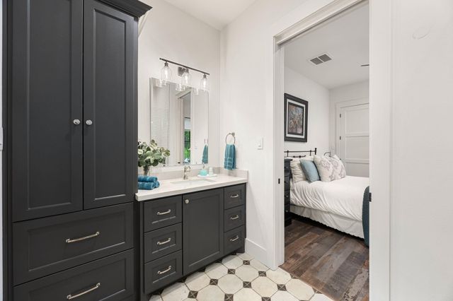 4443 Lily Bean Road, Montgomery, TX 77316