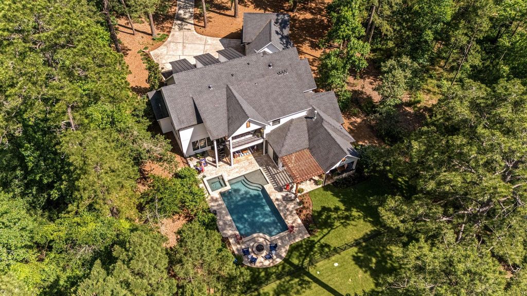 4443 Lily Bean Road, Montgomery, TX 77316