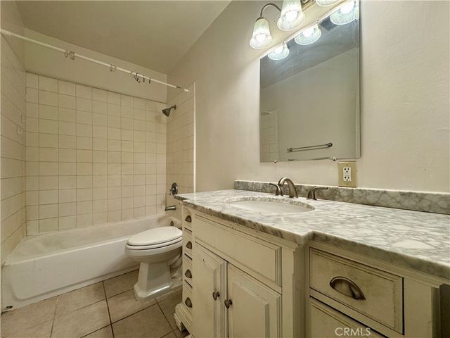 157 Esperanza Avenue H, Sierra Madre, CA 91024