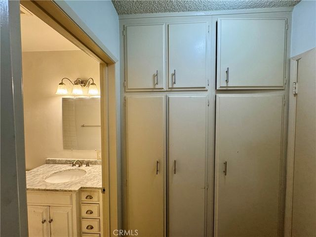 157 Esperanza Avenue H, Sierra Madre, CA 91024