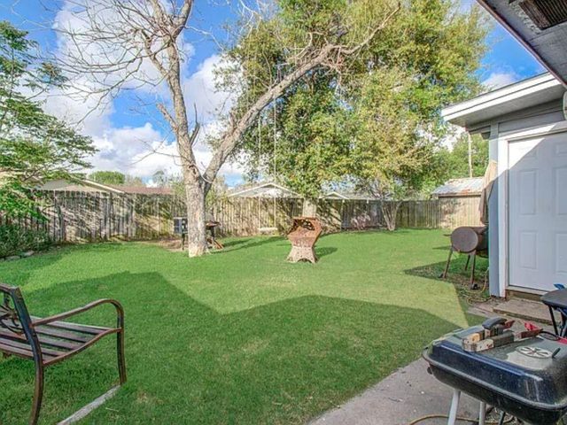 1710 W 11th Street, Freeport, TX 77541