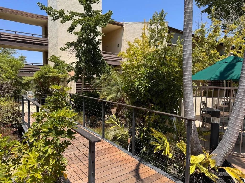 1605 Hotel Cir A-105, San Diego, CA 92108