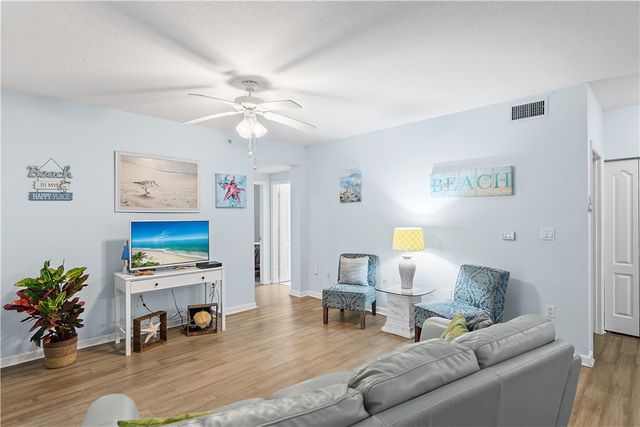 5095 Fairways Circle I102, Vero Beach, FL 32967