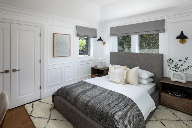 1385 Dana Avenue, Palo Alto, CA 94301