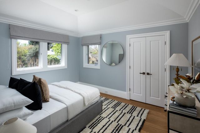 1385 Dana Avenue, Palo Alto, CA 94301