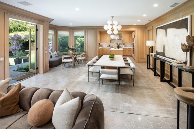 1385 Dana Avenue, Palo Alto, CA 94301