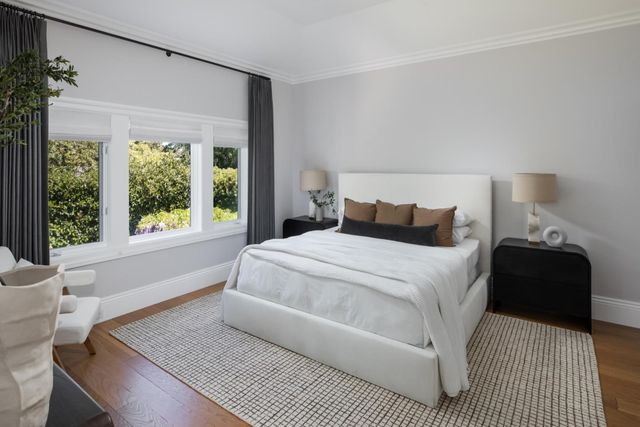 1385 Dana Avenue, Palo Alto, CA 94301