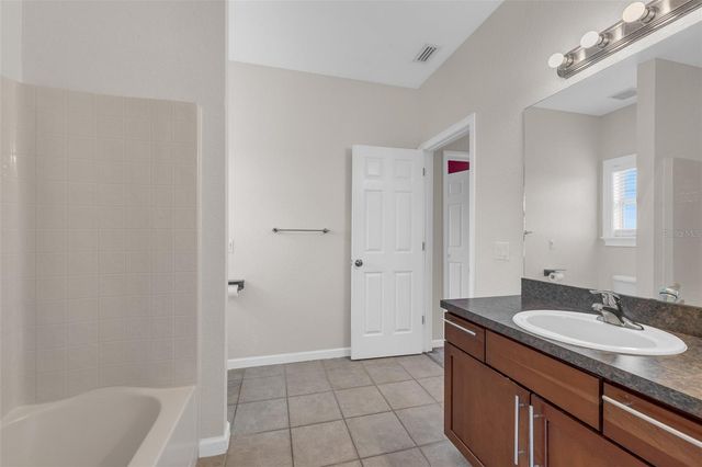 1698 TAYLOR RIDGE LOOP, Kissimmee, FL 34744