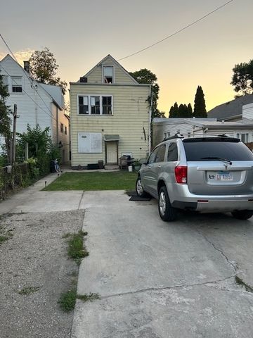 2849 S Kolin Avenue, Chicago, IL 60623