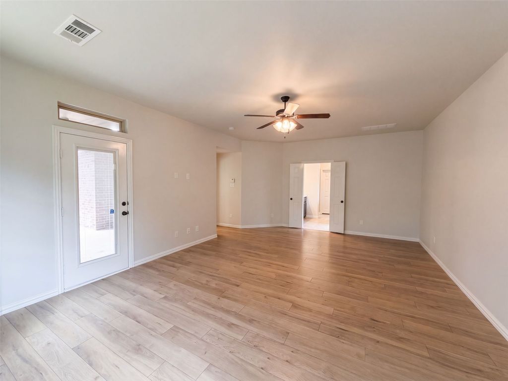 9332 Kaitlyn Court, Lantana, TX 76226 — photo 5