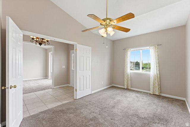 5169 W ROCK RIDGE LN, West Jordan, UT 84081