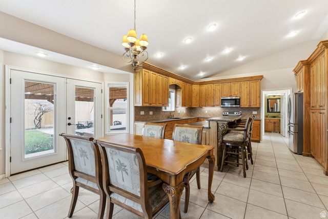 5169 W ROCK RIDGE LN, West Jordan, UT 84081