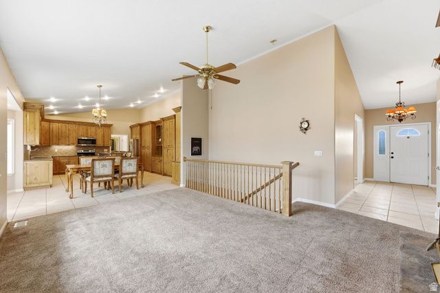 5169 W ROCK RIDGE LN, West Jordan, UT 84081