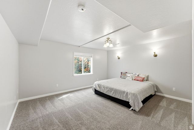 5169 W ROCK RIDGE LN, West Jordan, UT 84081