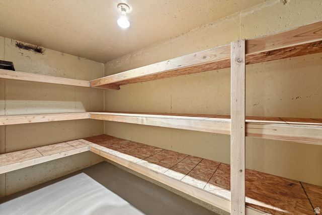 5169 W ROCK RIDGE LN, West Jordan, UT 84081