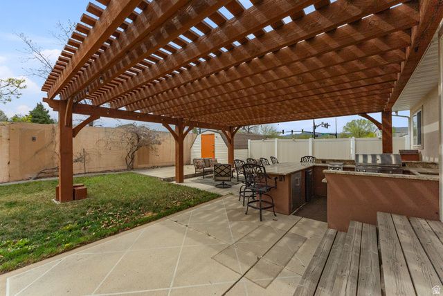 5169 W ROCK RIDGE LN, West Jordan, UT 84081