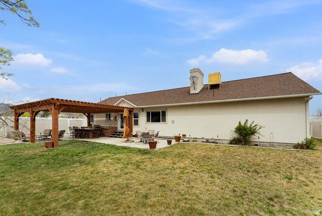 5169 W ROCK RIDGE LN, West Jordan, UT 84081