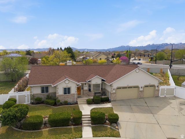 5169 W ROCK RIDGE LN, West Jordan, UT 84081