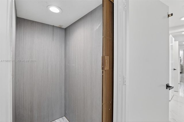 4000 Island Boulevard 2301, Aventura, FL 33160
