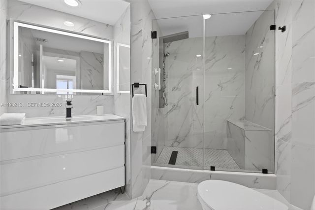 4000 Island Boulevard 2301, Aventura, FL 33160