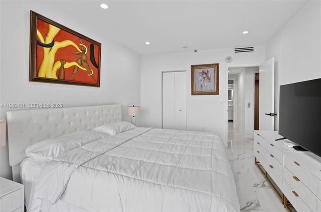 4000 Island Boulevard 2301, Aventura, FL 33160