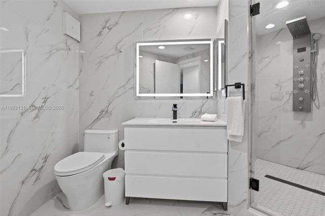 4000 Island Boulevard 2301, Aventura, FL 33160