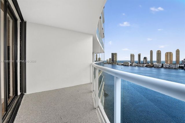 4000 Island Boulevard 2301, Aventura, FL 33160