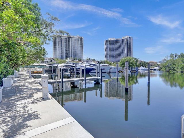 4000 Island Boulevard 2301, Aventura, FL 33160