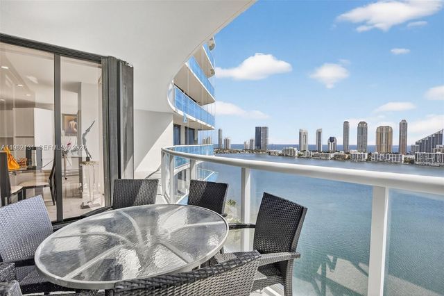4000 Island Boulevard 2301, Aventura, FL 33160