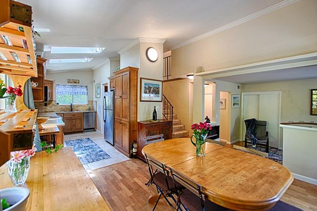 5489 Soquel Drive, Soquel, CA 95073