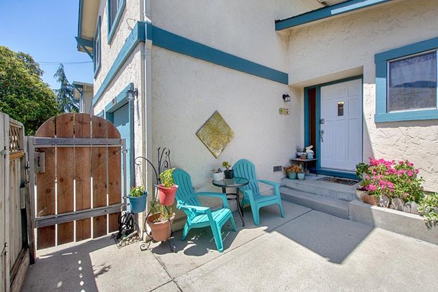 5489 Soquel Drive, Soquel, CA 95073