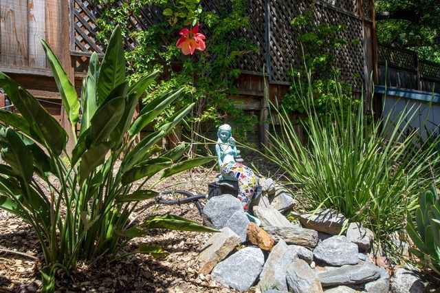 5489 Soquel Drive, Soquel, CA 95073
