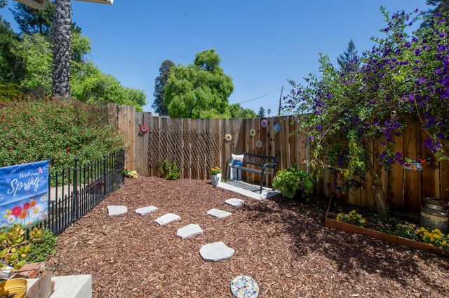 5489 Soquel Drive, Soquel, CA 95073