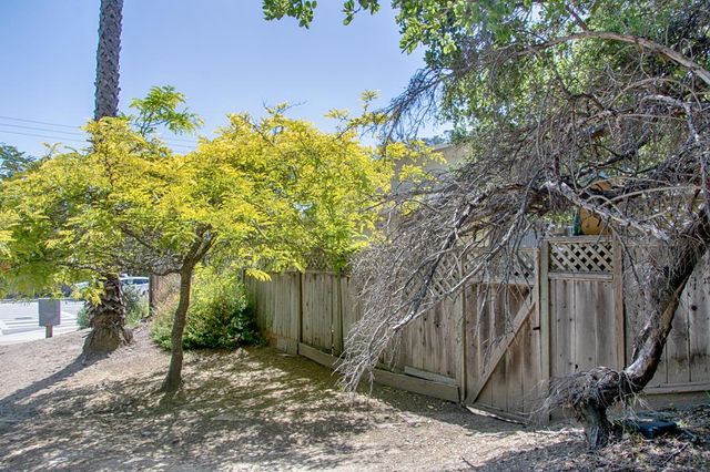 5489 Soquel Drive, Soquel, CA 95073