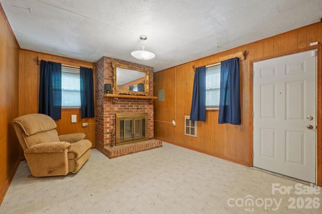 1505 Kingston Drive, Kannapolis, NC 28083