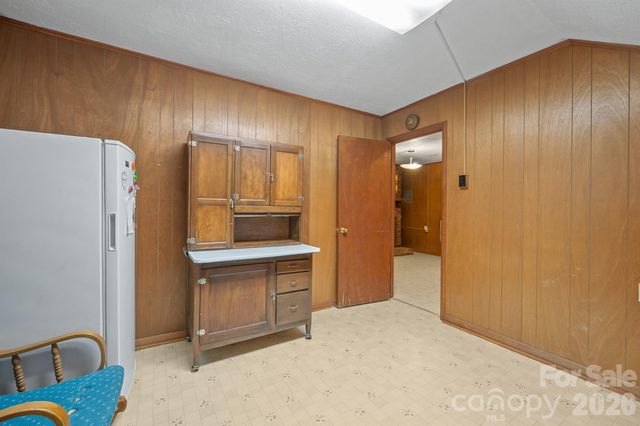 1505 Kingston Drive, Kannapolis, NC 28083