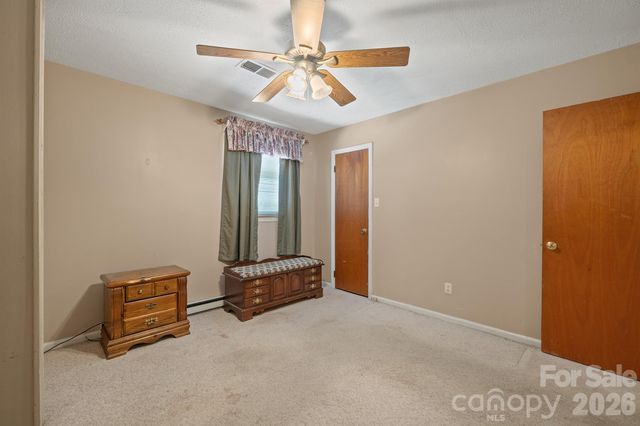 1505 Kingston Drive, Kannapolis, NC 28083