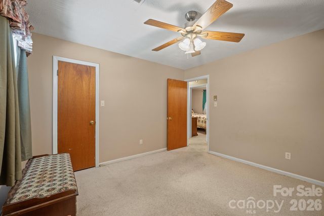 1505 Kingston Drive, Kannapolis, NC 28083