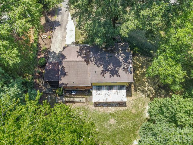 1505 Kingston Drive, Kannapolis, NC 28083