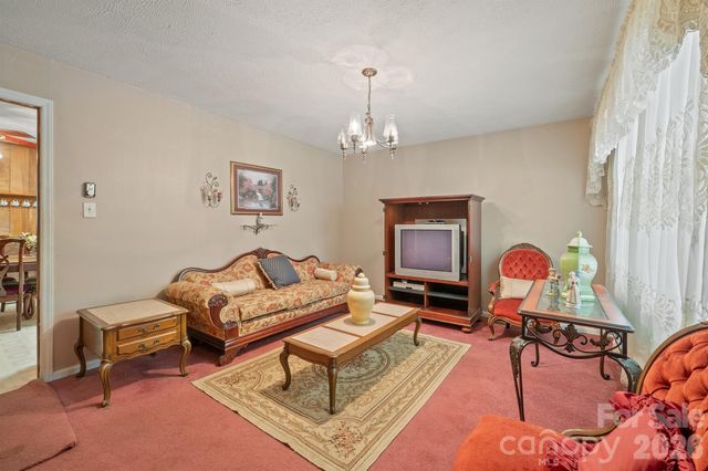 1505 Kingston Drive, Kannapolis, NC 28083