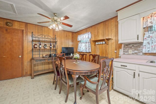 1505 Kingston Drive, Kannapolis, NC 28083