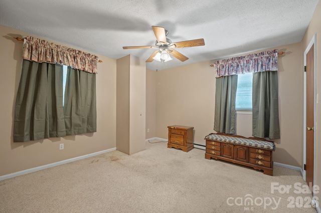 1505 Kingston Drive, Kannapolis, NC 28083