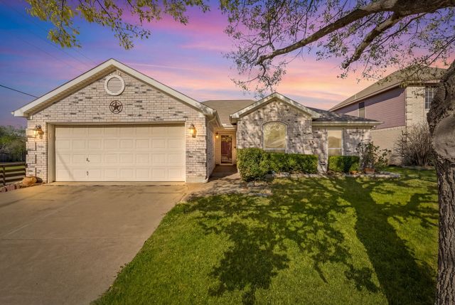 8001 Berkshire Drive, Fort Worth, TX 76137