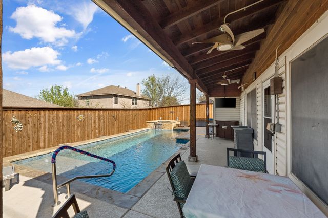 8001 Berkshire Drive, Fort Worth, TX 76137