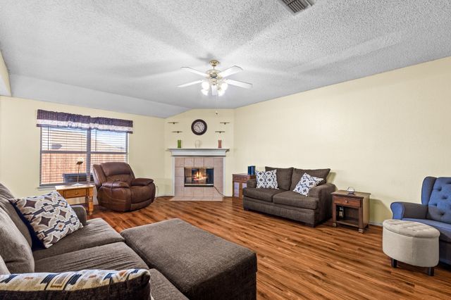 8001 Berkshire Drive, Fort Worth, TX 76137