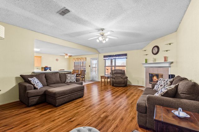 8001 Berkshire Drive, Fort Worth, TX 76137