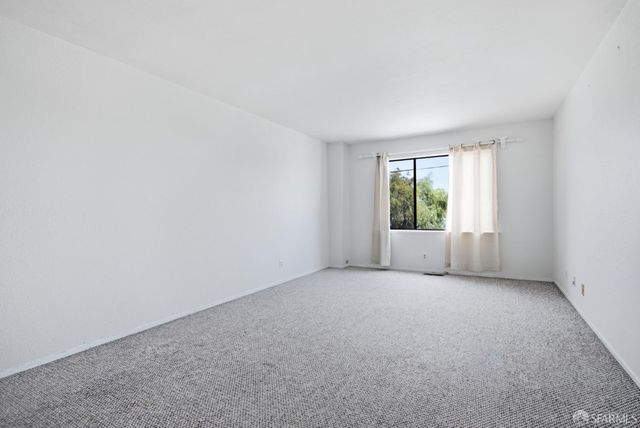 753 Burrows Street 14, San Francisco, CA 94134
