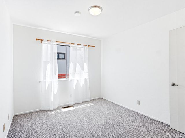 753 Burrows Street 14, San Francisco, CA 94134