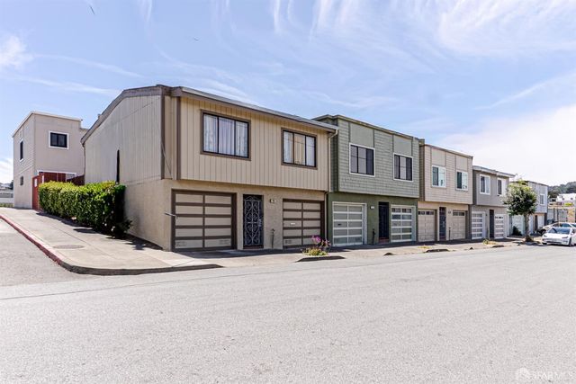753 Burrows Street 14, San Francisco, CA 94134