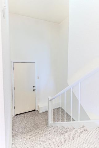 753 Burrows Street 14, San Francisco, CA 94134